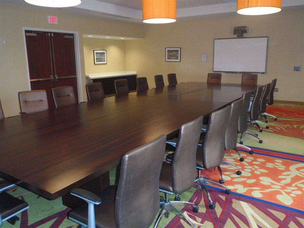Courtyard Warner Robins Hotel Екстериор снимка